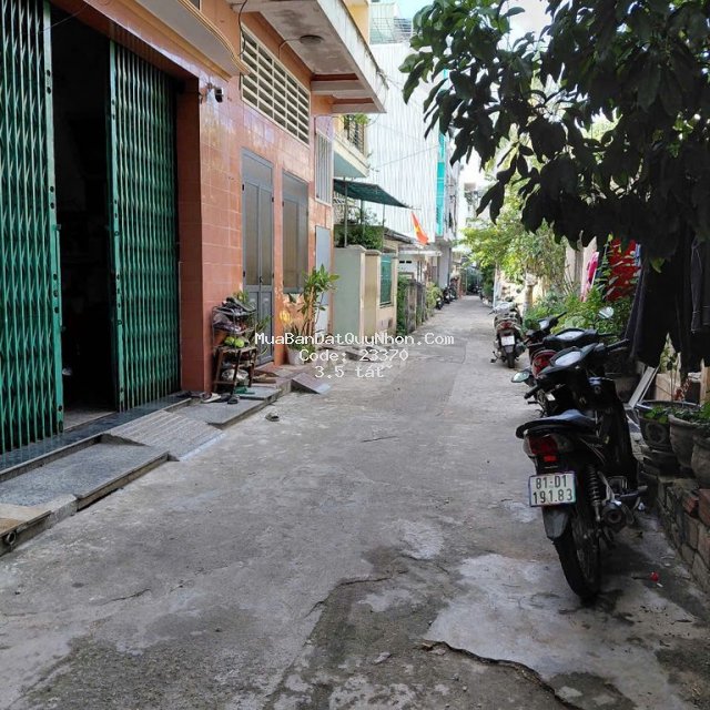 Nhà 3 tấm khu lý thái tổ hẻm 7m trung tâm tp quy nhơn Nhà 3 tấm khu lý thái tổ hẻm 7m trung tâm tp quy nhơn
