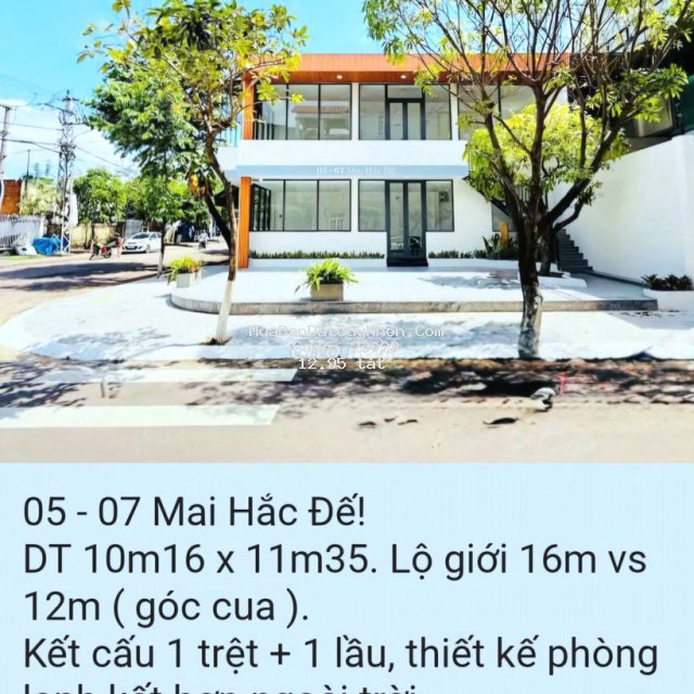 Nhà góc cua mai hắc đế và phạm cần chính, ngang hơn 10m. Nhà góc cua mai hắc đế và phạm cần chính, ngang hơn 10m.
