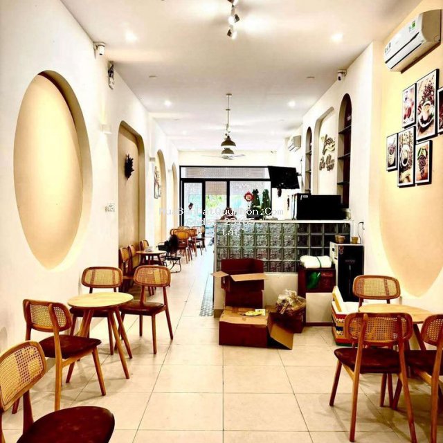 Nhà mặt tiền chế lan viên , 80m2 , 2,5 tầng , giá 6 tỷ xxx Nhà mặt tiền chế lan viên , 80m2 , 2,5 tầng , giá 6 tỷ xxx