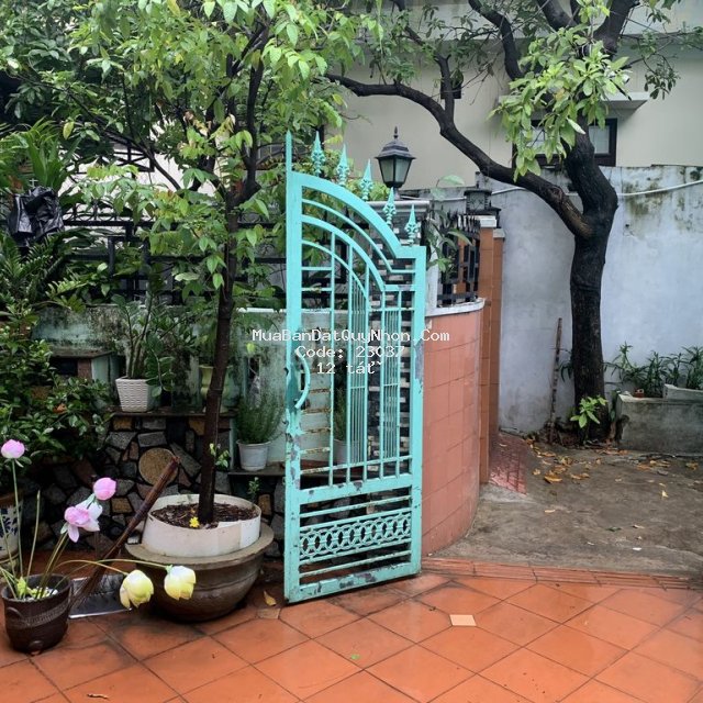 Nhà sau lưng căn mặt tiền nguyễn huệ, 5,7x24m, 138m2, 2 tầng Nhà sau lưng căn mặt tiền nguyễn huệ, 5,7x24m, 138m2, 2 tầng