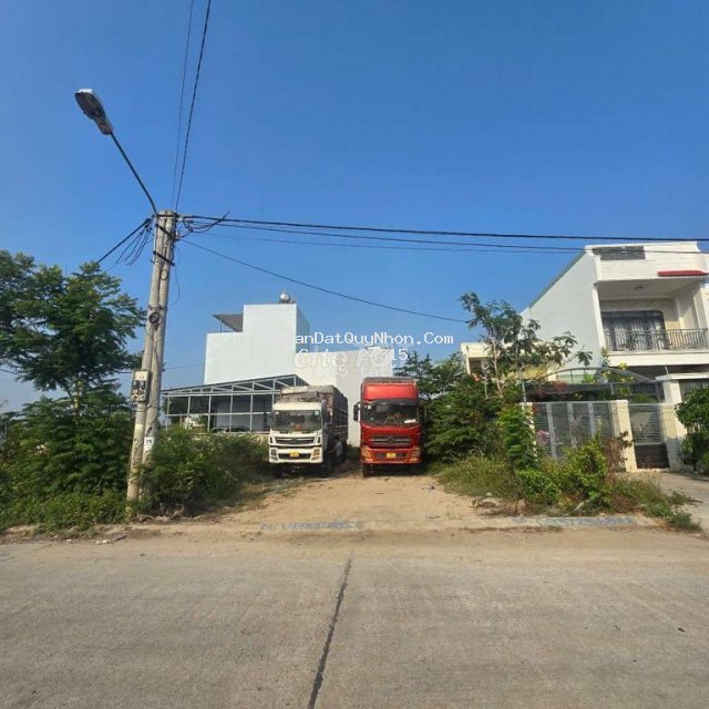 Bán lô đất sau lưng đại học quang trung, phường nhơn phú, quy nhơn Bán lô đất sau lưng đại học quang trung, phường nhơn phú, quy nhơn