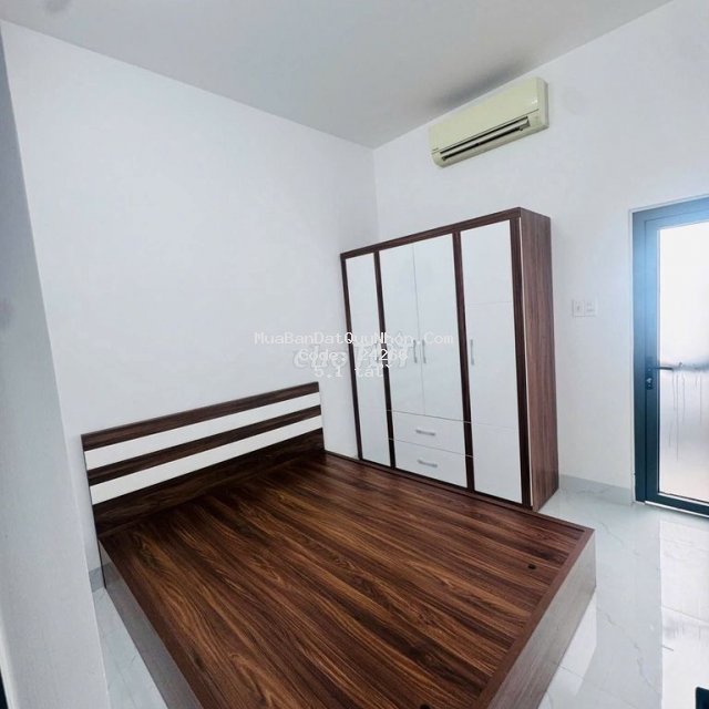 Bán nhà 2 tầng mặt tiền đường hoàng văn thụ quy nhơn