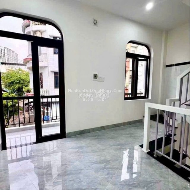 Bán nhà 3 tầng ôm góc 2 mặt tiền bạch đằng Bán nhà 3 tầng ôm góc 2 mặt tiền bạch đằng