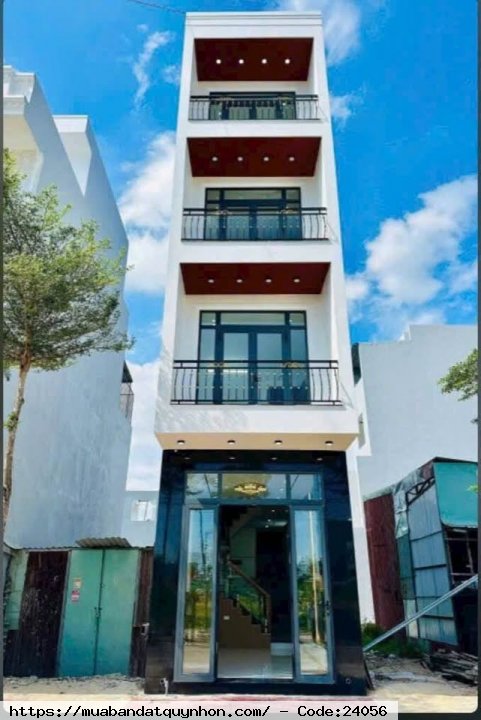 Bán nhà 4 Tầng Quy Nhơn view Công viên dtsd 192m2 hướng đông nam