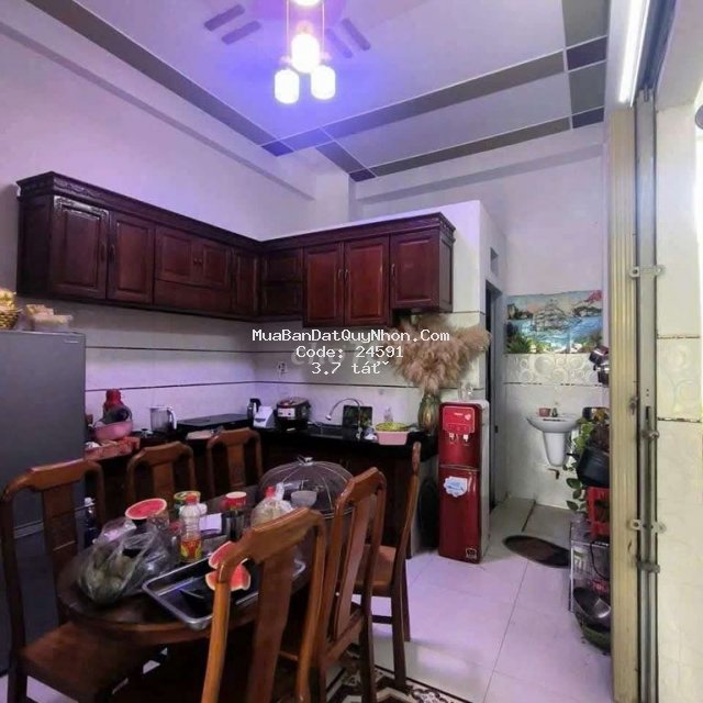 Bán nhà hẻm lê đại hành, gần chợ hoa lư Bán nhà hẻm lê đại hành, gần chợ hoa lư