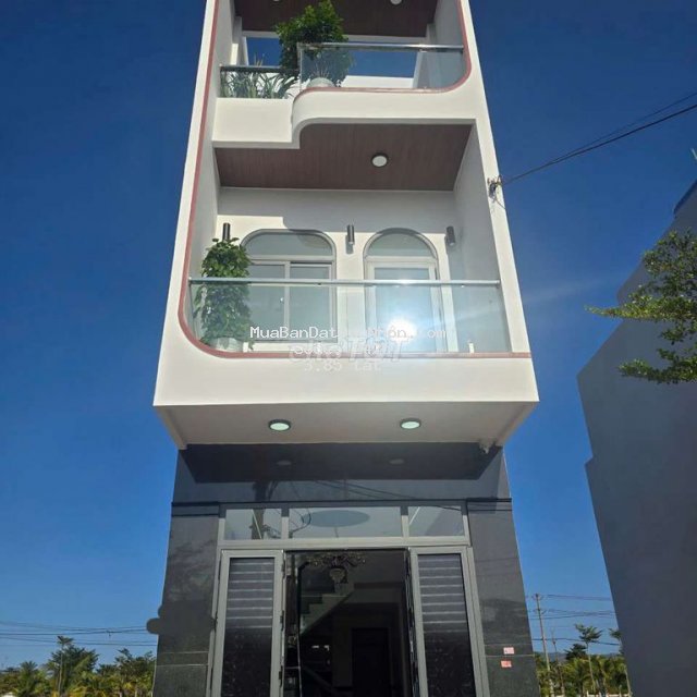 Bán nhà mặt tiền đường số 8, hà thanh 2, quy nhơn