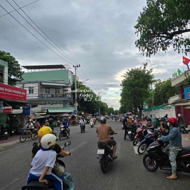Bán nhà mặt tiền đường thành thái, quy nhơn- vị trí trung tâm Bán nhà mặt tiền đường thành thái, quy nhơn- vị trí trung tâm