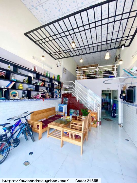 Bán nhà mặt tiền gần biển, khu du lịch bến xe, siêu thị