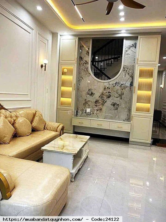 Bán nhà mặt tiền thanh niên —nhà trung tâm gần biển