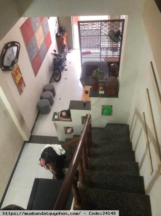 Bán nhac 1 mê hêm rộng Nguyễn Thái Học gần chợ bến xe trung tâm