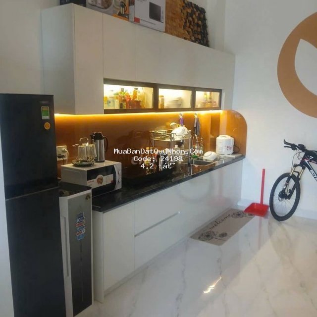 Cần bán nhà 3 mê view trực diện sông quy nhơn .