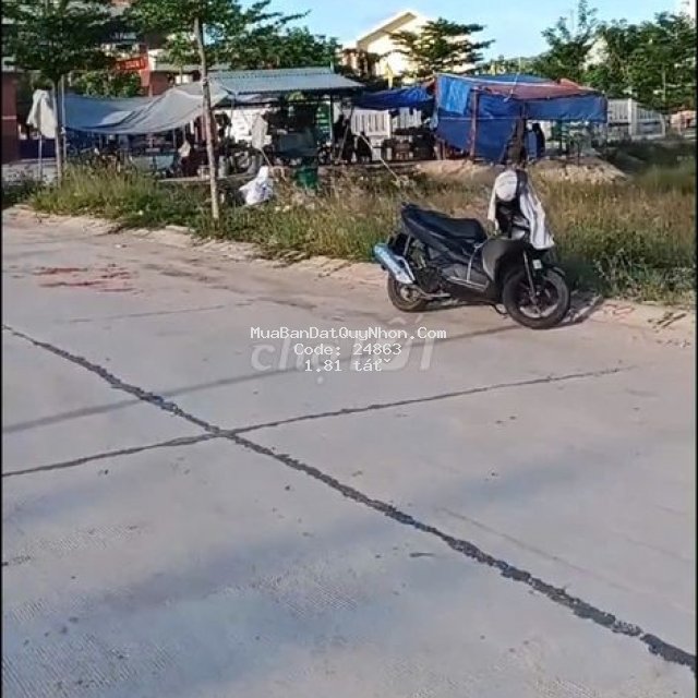 Cần tiền bán đất thổ cư đối diện cổng trường thcs tuy phước-bình định
