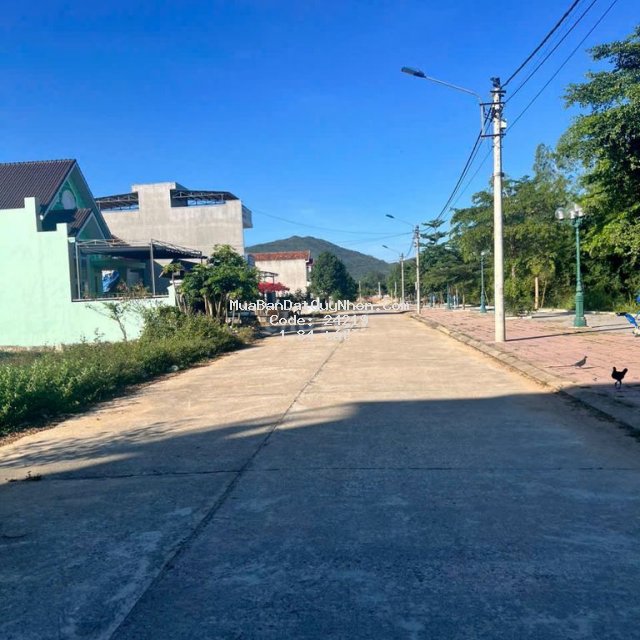 đất chính chủ 10x19m, mặt tiền đường 16m, full thổ cư, 9tr/m2