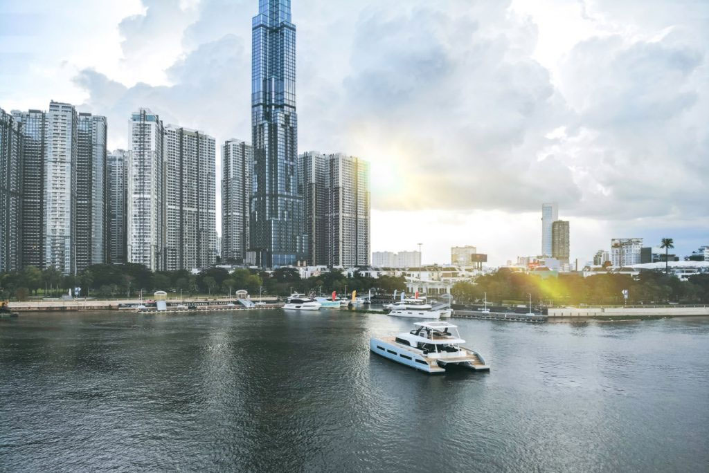 Khám phá Lagoon Seventy 8 du thuyền hai thân lớn nhất Đông Nam Á MerryLand Quy Nhơn