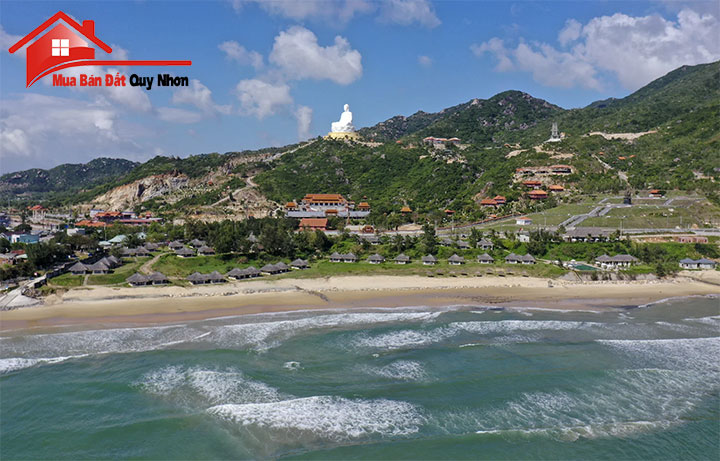 binh dinh mo cua don khach quoc te