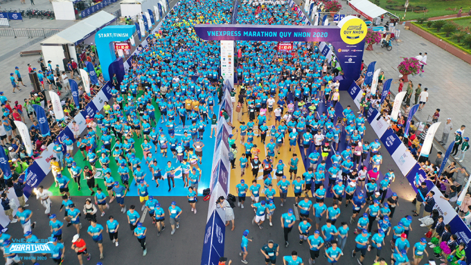 vnexpress marathon sparkling quy nhon can moc 10000 runner